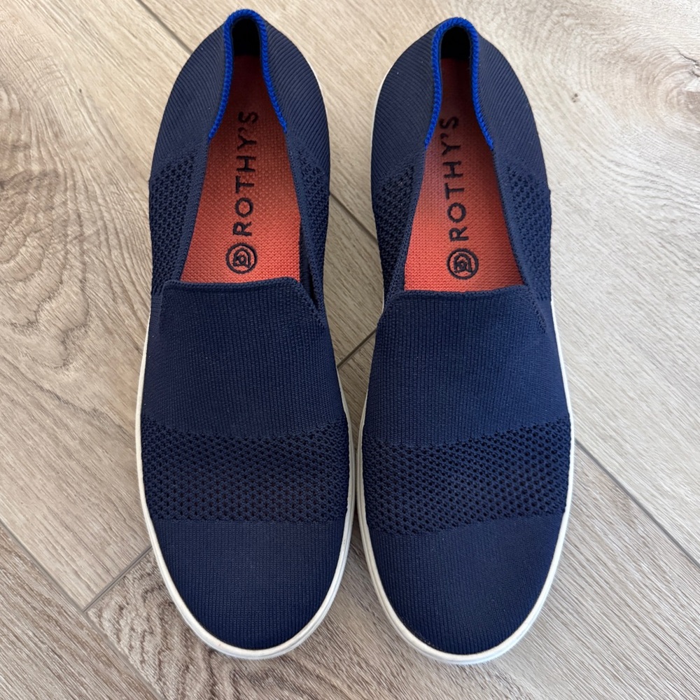 ROTHY’S‎ Women’s 10.5 Blue Slip On Sneakers Rubber Soles